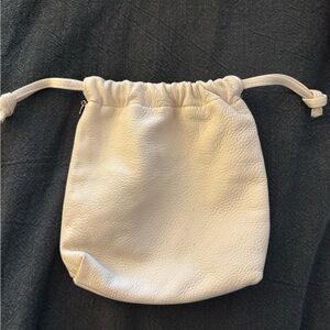 Clare V Cream Leather Drawstring Pouch Shoulder Bag